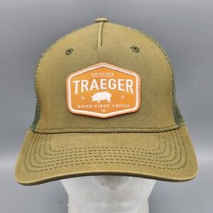 Traeger Wood Fired Grills Hat Cap BBQ Pig Patch Snapback Mesh Trucker Green